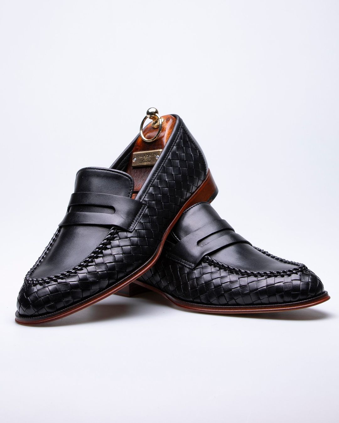 BLACK SAVIO✦ GENUINE LEATHER