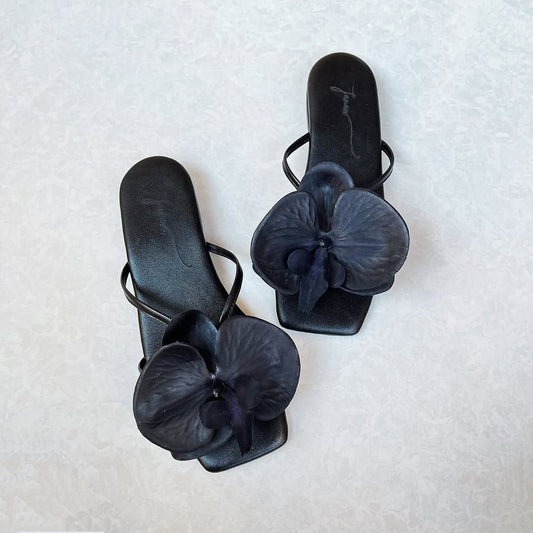 Franck flat shoes (Black base Black Flower)