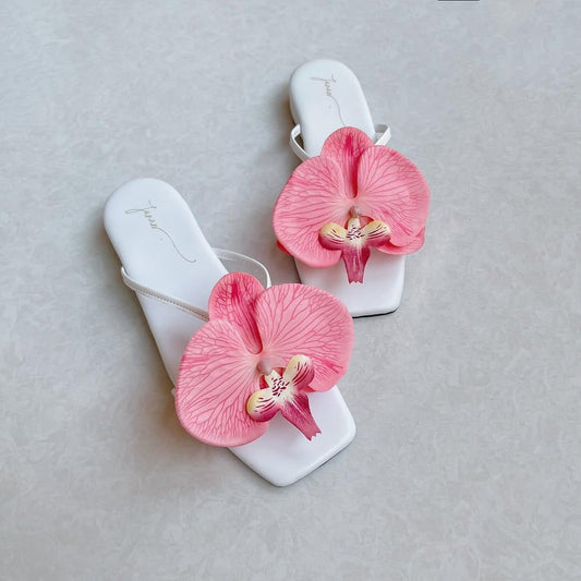 Franck flat shoes (White base Pink Flower)