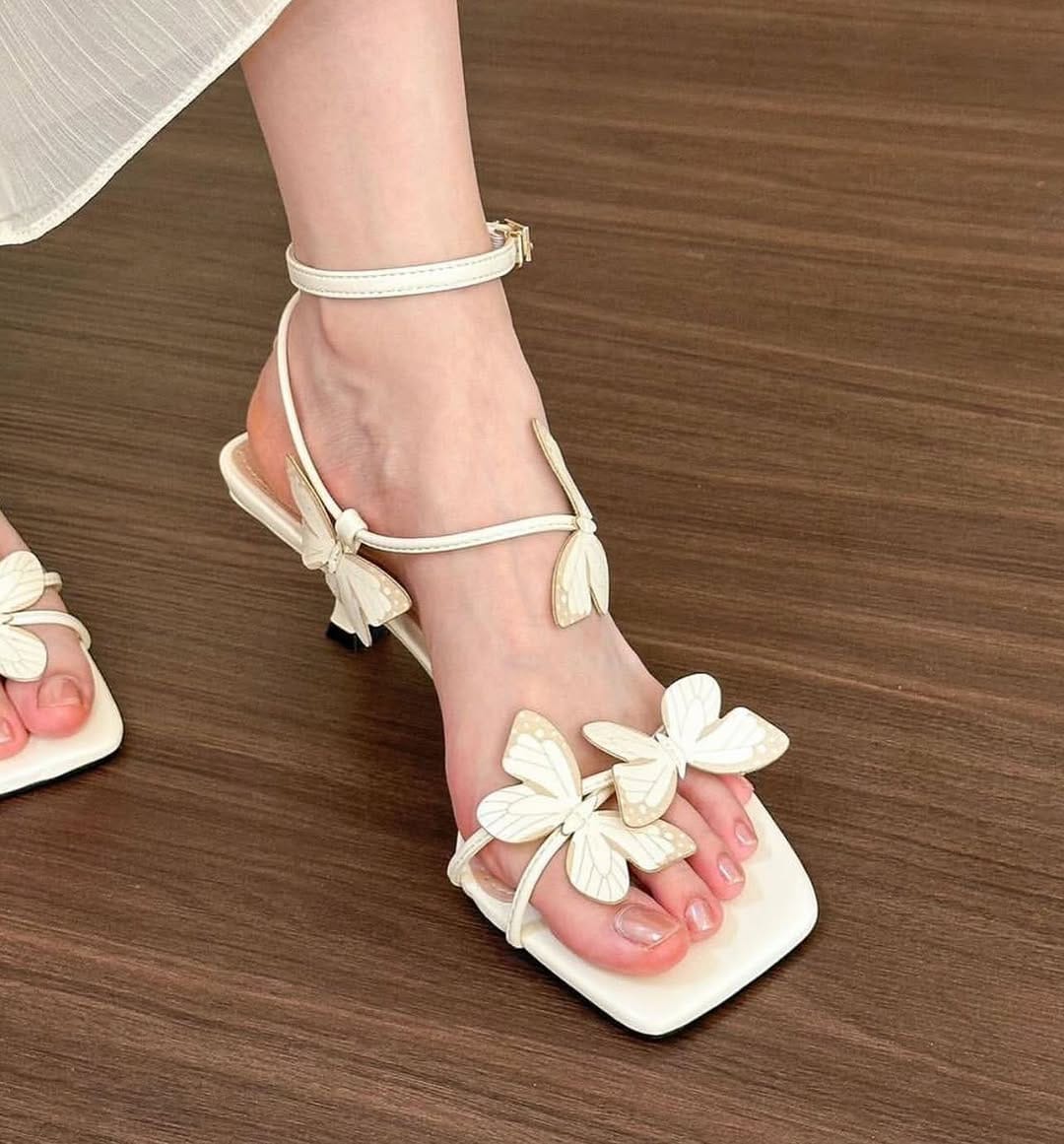 Miami style butterfly (White)