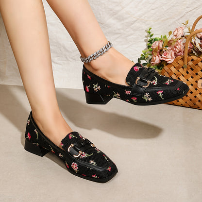 Embroidered mesh (Black)