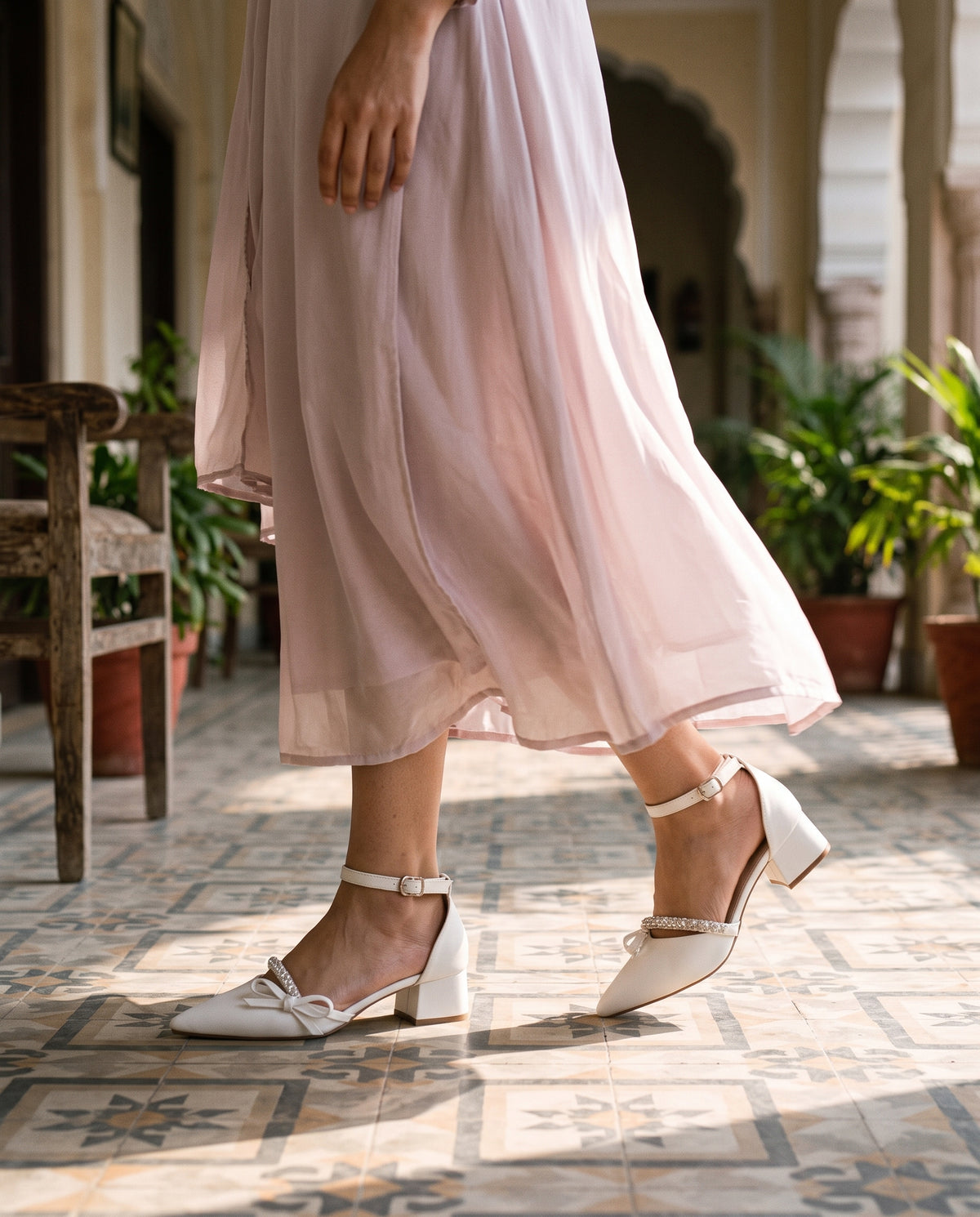 Crystal Grace Pointed Pumps