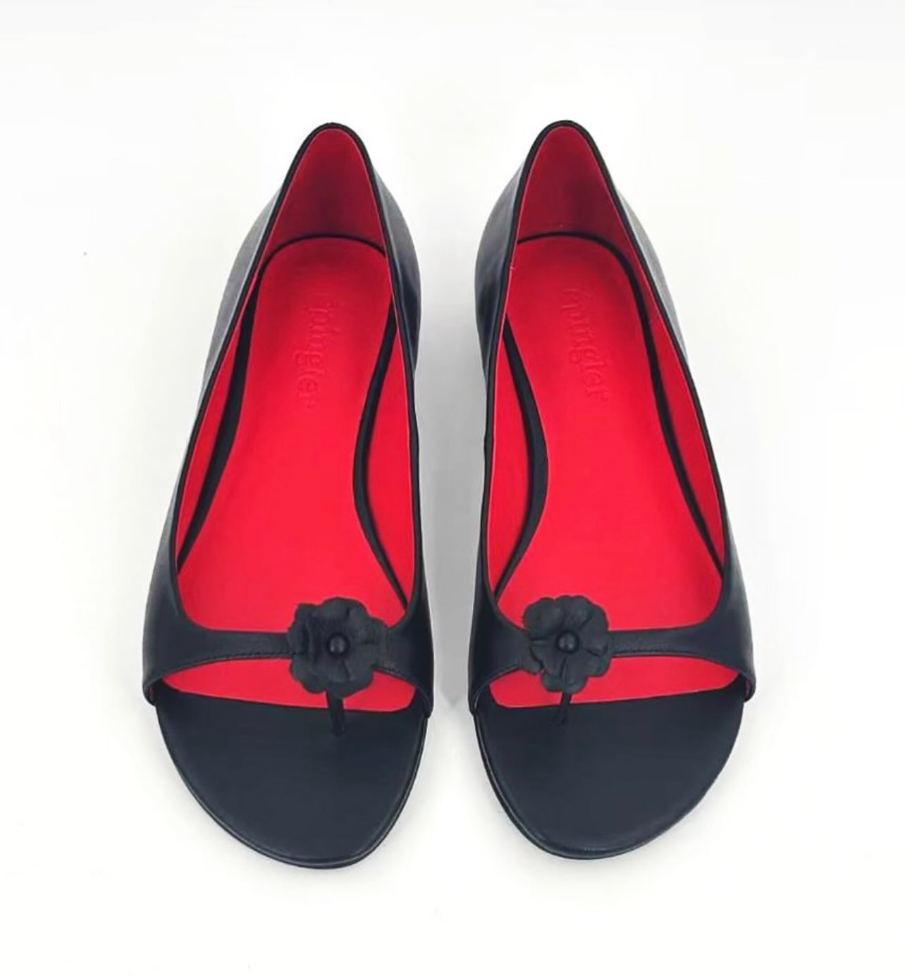 Bloom Comfort Sandal (Black)