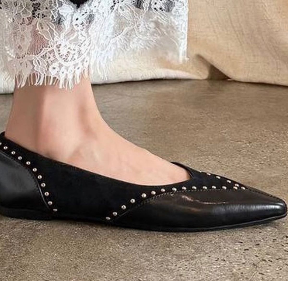 Studded Pointed-Toe Ballet Flats (Black)