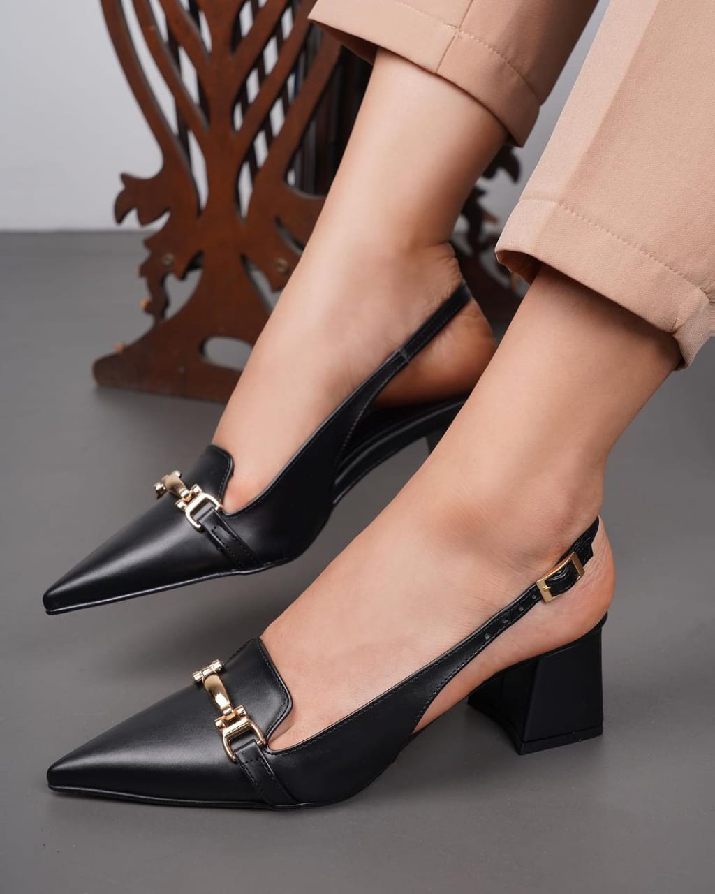 Chain Decor heel-Black