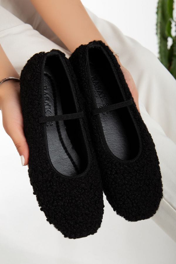 Minky Shoes for women-Black