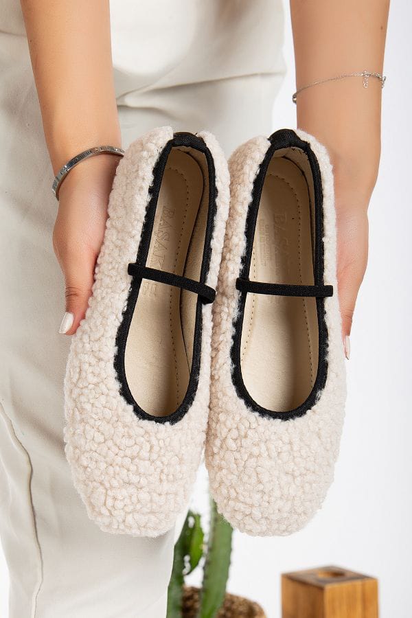 Minky Shoes for women-Beige