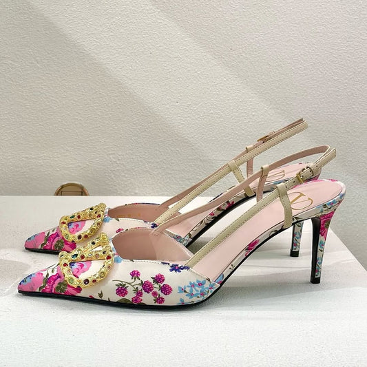 V logo shoes (Multicolor)