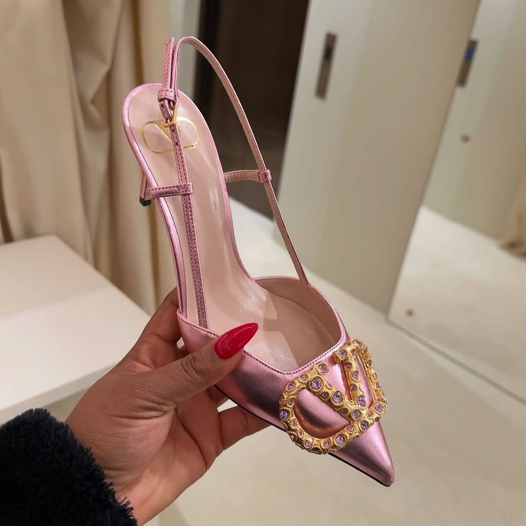 V logo shoes (Pink)