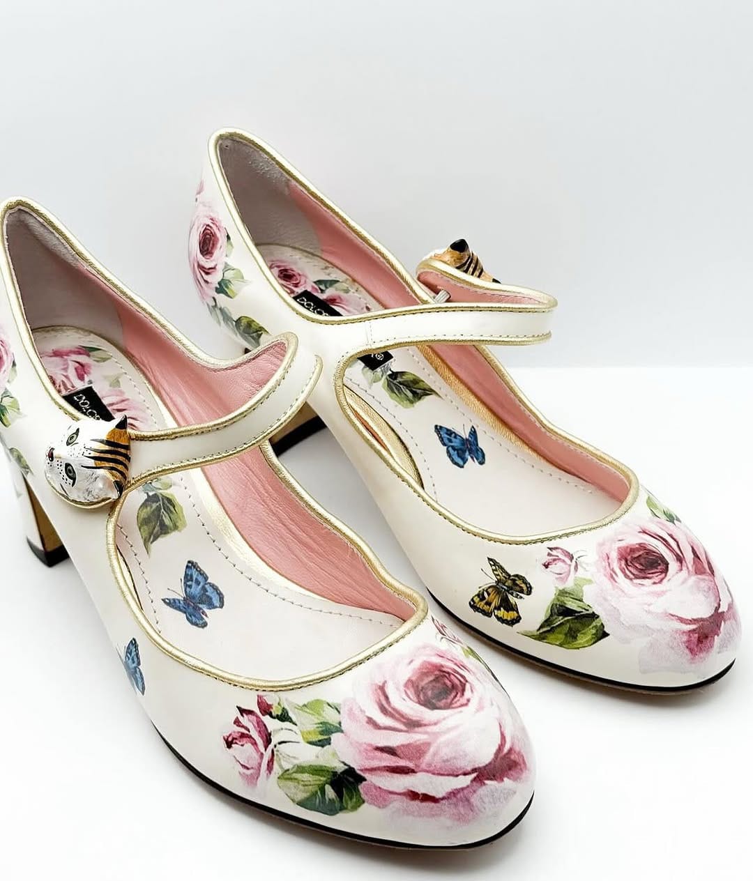 Floral printed heel