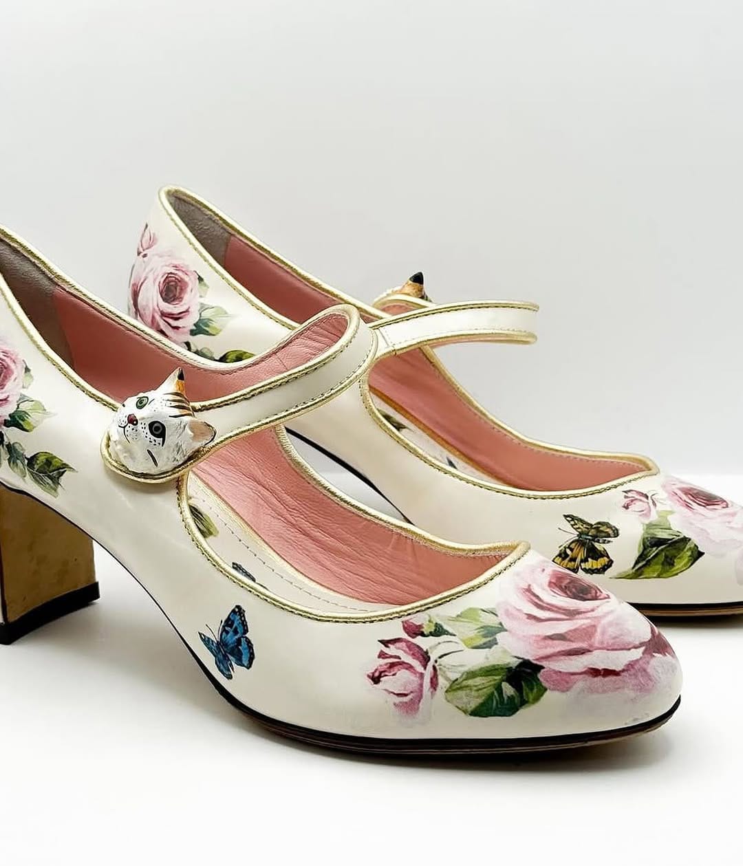 Floral printed heel