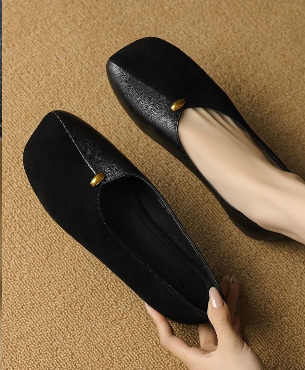Velvet Ease Flats (Black)