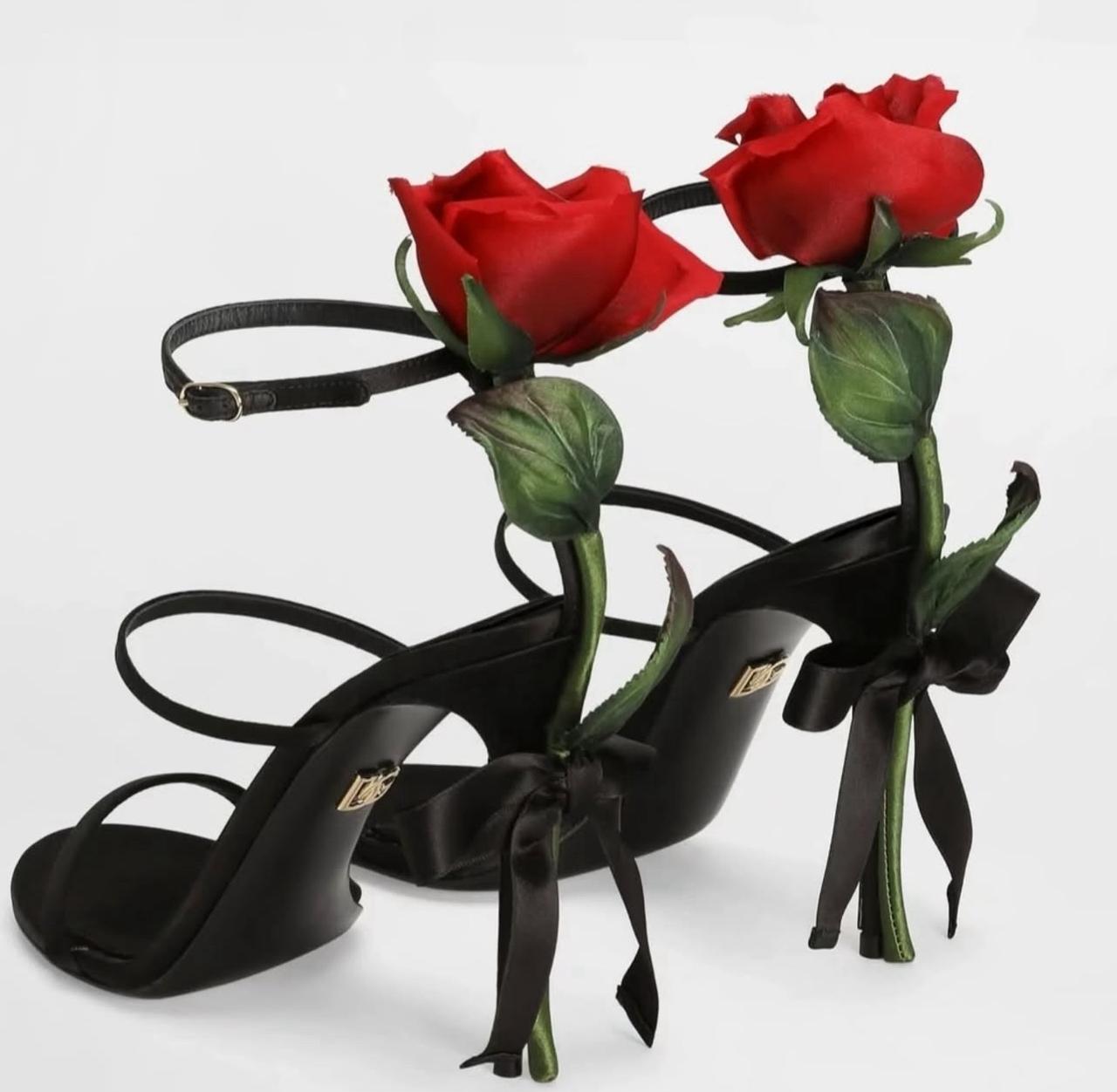 Midnight Bloom Heel