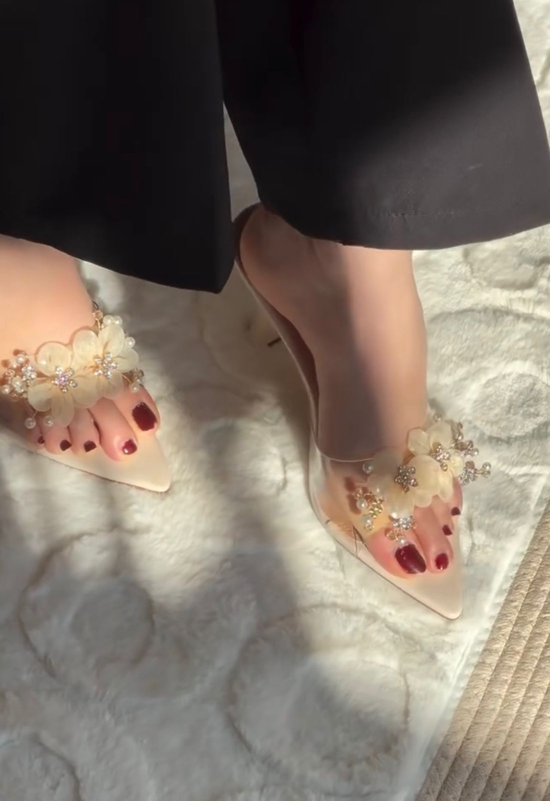 Korean feet heel (White)