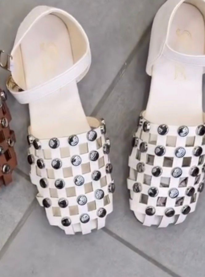 Desert crystal weave sandal (White)