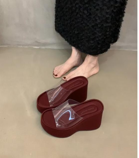 Glass feet wedge (Maroon)