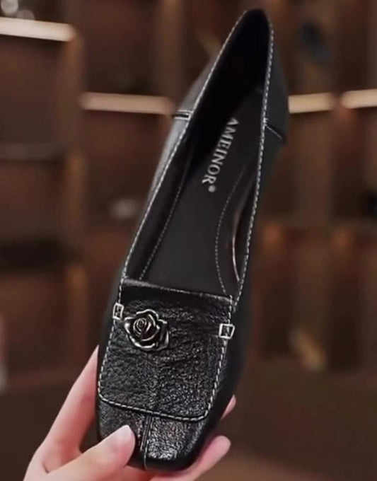 Elegant Loafers (Black)