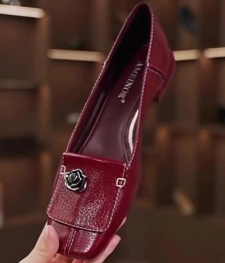 Elegant Loafers (Brown)