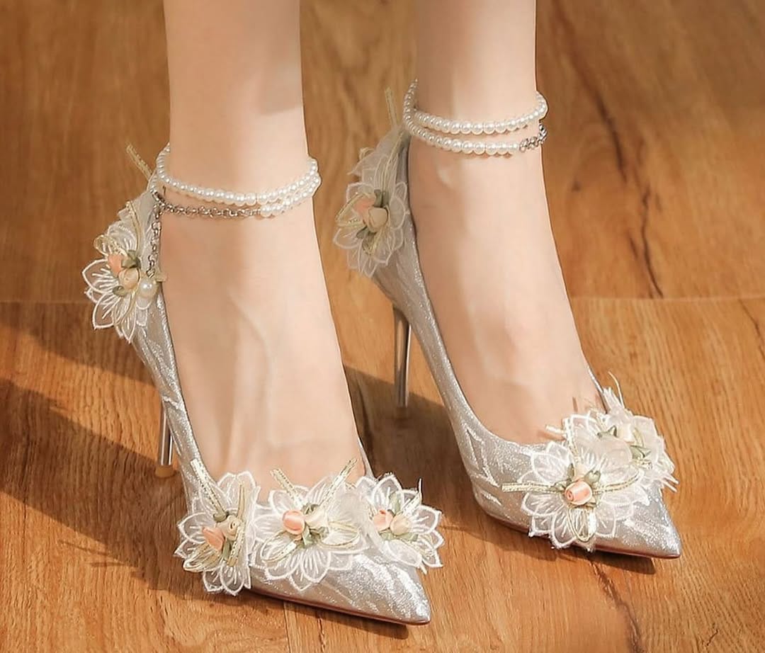 Sweat pearls shoes