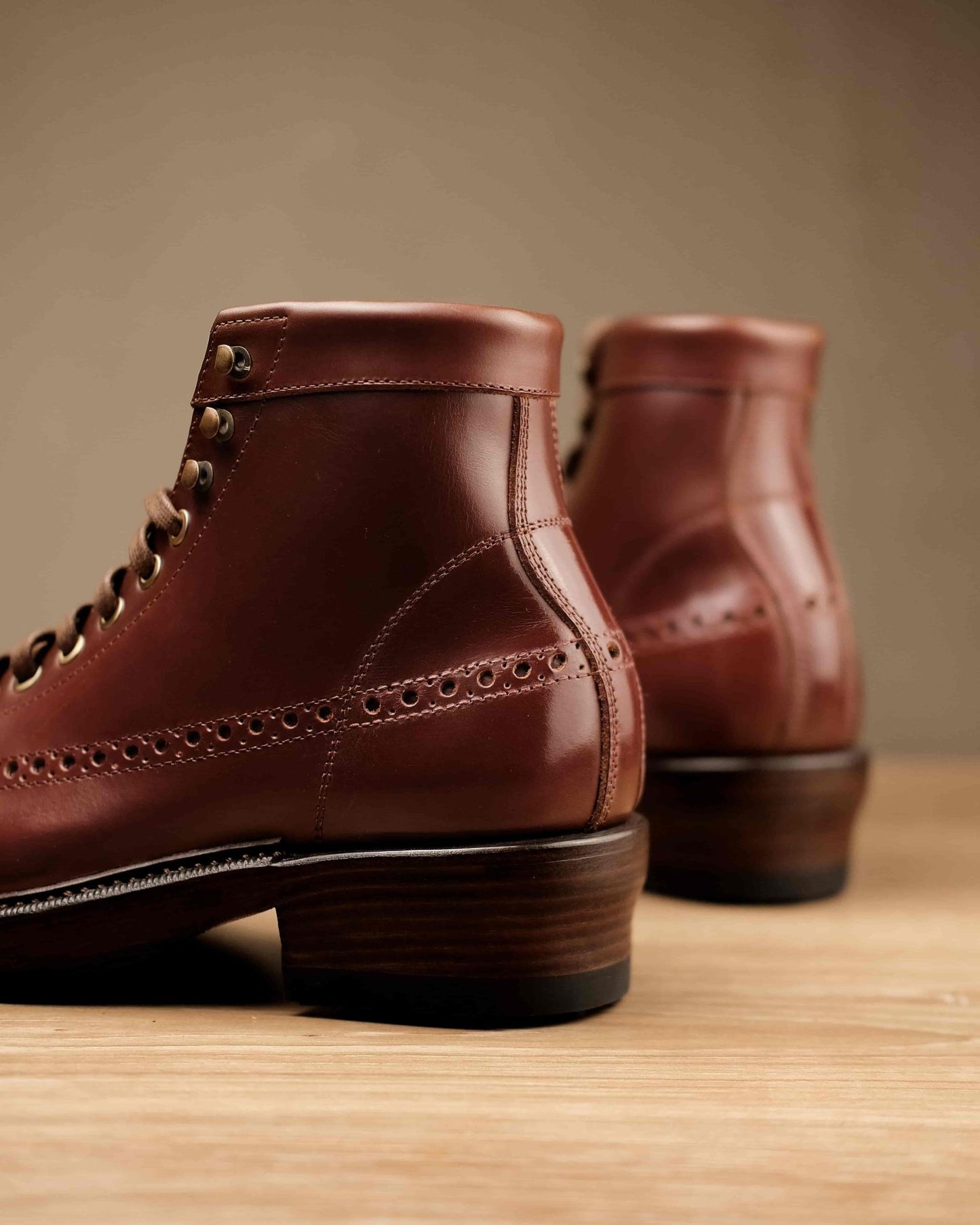 Supreme shoes for Men's Brown